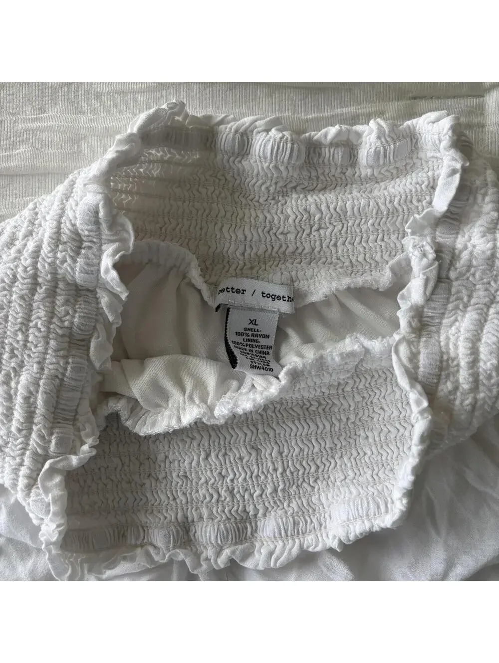 N/A white ruffle